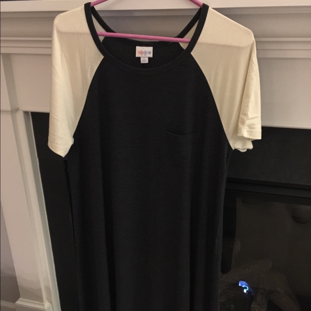 LuLaRoe Carly